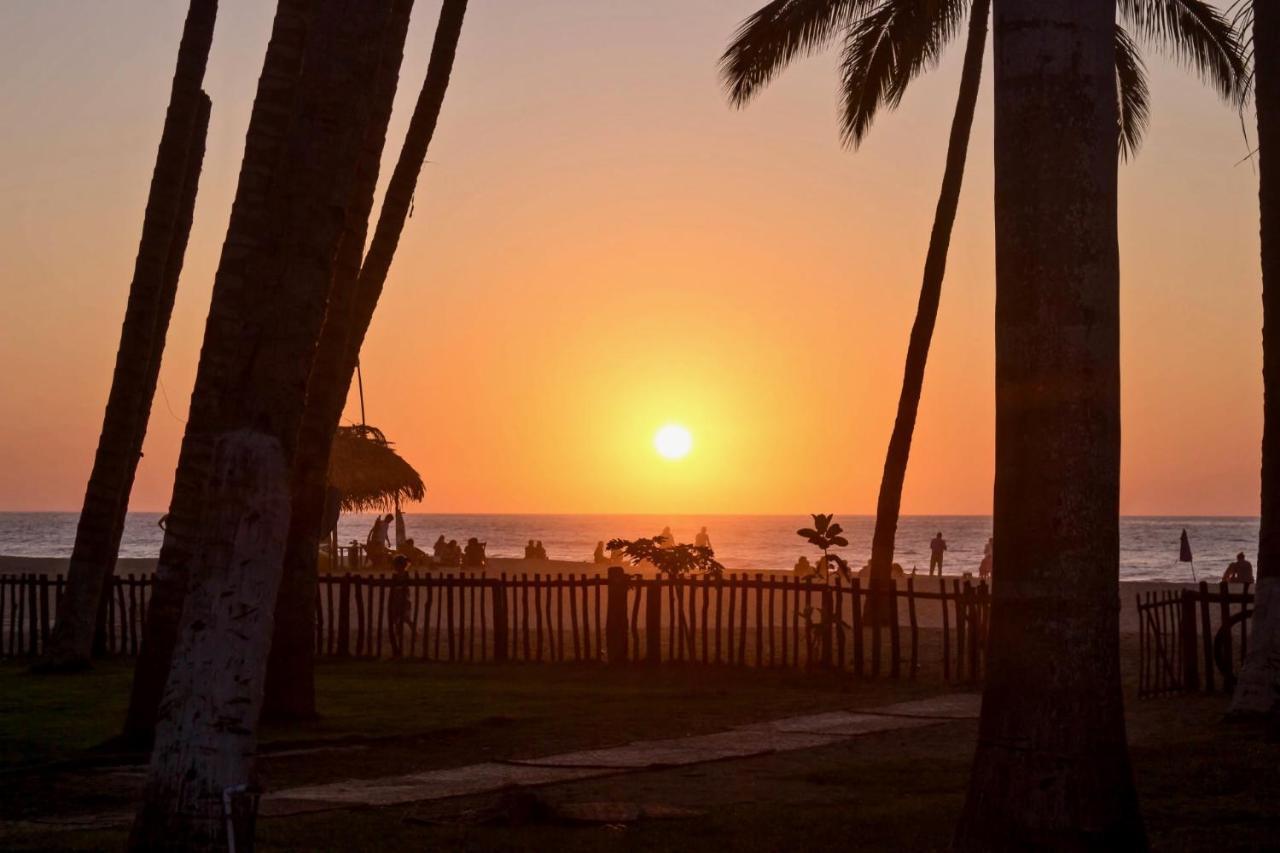 Hotel Ysuri San Pancho 圣法兰西斯克 外观 照片